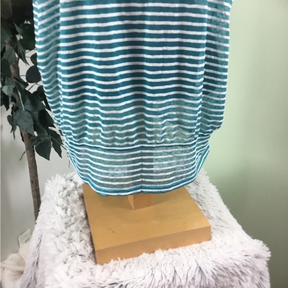 Lane Bryant size 14/16 turquoise ish blue striped v neck short sleeve top - Picture 9 of 16